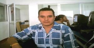 Leon_2385 35 years old I am from León/Guanajuato, Seeking Dating Friendship with Woman