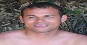 Flavio_1978 42 years old I am from Jacarei/Sao Paulo, Seeking Dating Friendship with Woman