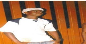 Ncuff 32 years old I am from Maputo/Maputo, Seeking Dating Friendship with Woman