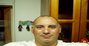 Mos37 52 years old I am from Moreno/Provincia de Buenos Aires, Seeking Dating Friendship with Woman