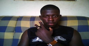 Osvaldo18 35 years old I am from Luanda/Luanda, Seeking Dating with Woman