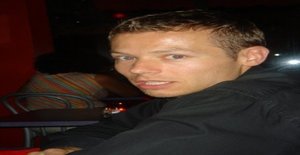 Moxion 47 years old I am from Bois/Haute-normandie, Seeking Dating Friendship with Woman