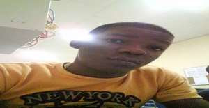 Djcaly 34 years old I am from Luanda/Luanda, Seeking Dating Friendship with Woman