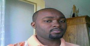 Crayzlove 42 years old I am from Matola/Maputo, Seeking Dating Friendship with Woman