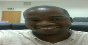 Ellromantico 40 years old I am from Nampula/Nampula, Seeking Dating Friendship with Woman