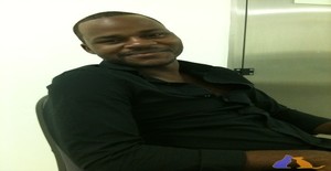 Locrata 33 years old I am from Luanda/Luanda, Seeking Dating Friendship with Woman