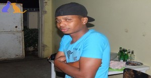 Oldemiro chaquic 31 years old I am from Maputo/Maputo, Seeking Dating Friendship with Woman