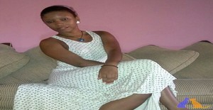 Irsia 37 years old I am from Maputo/Maputo, Seeking Dating Friendship with Man