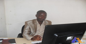 Jerry trinco 32 years old I am from Matola/Maputo, Seeking Dating Friendship with Woman