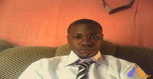Carlos francisco 25 years old I am from Cazenga/Luanda, Seeking Dating Friendship with Woman