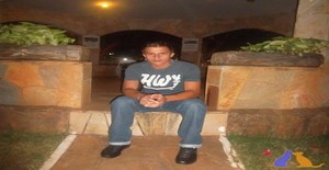 Vitorcelestino 36 years old I am from Goiânia/Goiás, Seeking Dating Friendship with Woman