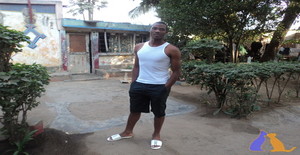 Maduchi 33 years old I am from Matola/Maputo, Seeking Dating Friendship with Woman