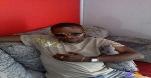 issa prince 41 years old I am from Maputo/Maputo, Seeking Dating Friendship with Woman