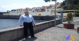 Andriano celenta 52 years old I am from Funchal/Ilha da Madeira, Seeking Dating Friendship with Woman