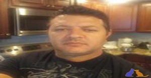 Carlos40.40 46 years old I am from Leominster/Massachusets, Seeking Dating Friendship with Woman