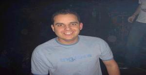 Couceirooo 46 years old I am from Angra do Heroísmo/Isla Terceira, Seeking Dating Friendship with Woman