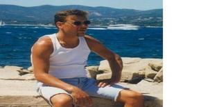 Latino750 46 years old I am from Villennes-sur-seine/Ile de France, Seeking Dating Friendship with Woman