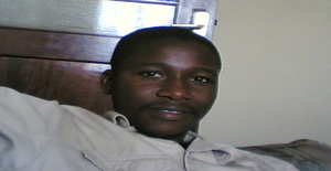 Loganemio 39 years old I am from Maputo/Maputo, Seeking Dating Friendship with Woman